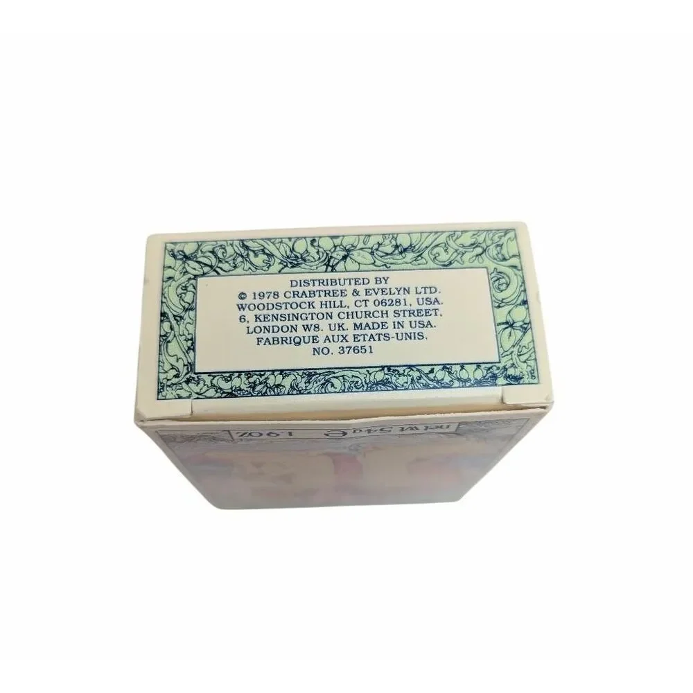 Crabtree & Evelyn Vintage 1978 Seashell Soap With Jojoba Oil 1.9 oz.